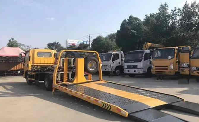 港南区汽车中途维修案例